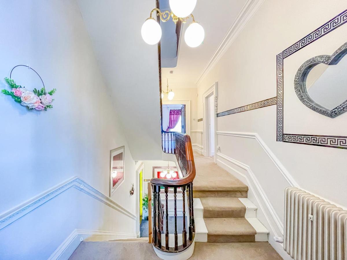 *Rg9Bc* For Your Most Relaxed & Cosy Stay + Free Parking + Free Fast Wifi * Leeds  Exterior foto
